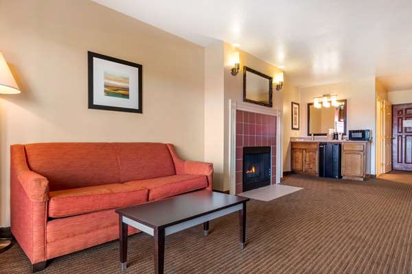  - Best Western Luxury Inn Tracy - I-205, Exit 8