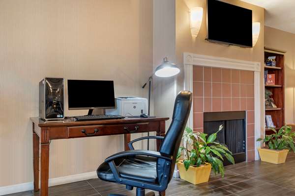 Conference Area - Best Western Luxury Inn Tracy - I-205, Exit 8