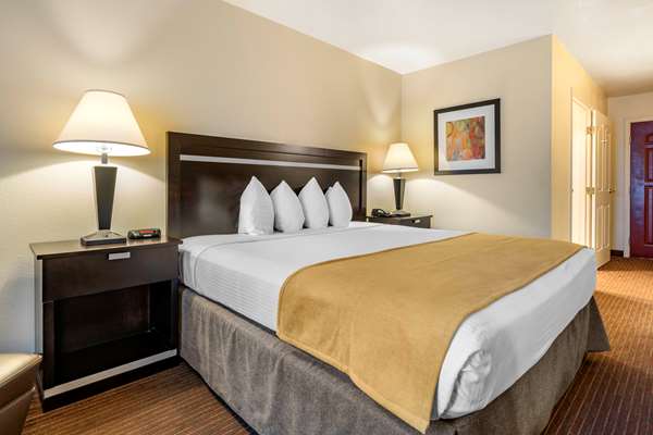  - Best Western Luxury Inn Tracy - I-205, Exit 8