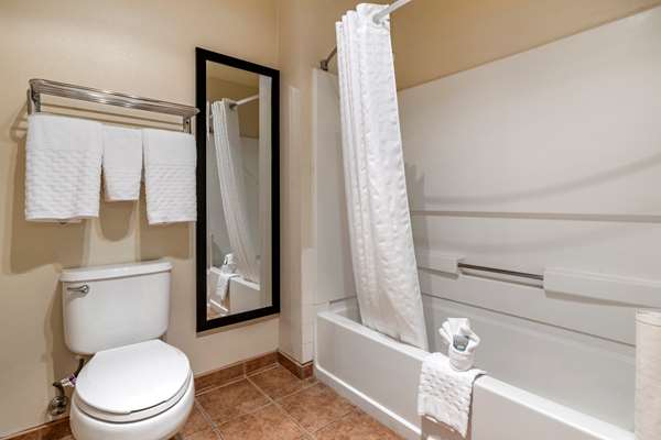  - Best Western Luxury Inn Tracy - I-205, Exit 8
