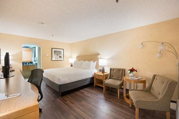  - Best Western Plus Las Brisas Hotel Palm Springs