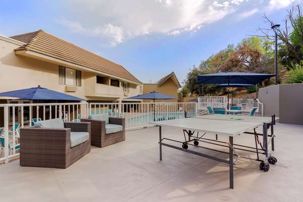 Pool - Best Western Plus Novato Oaks Inn - US 101, Exit 458