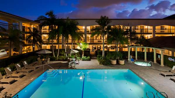 Pool - Best Western Plus John Wayne Airport North Hotel
