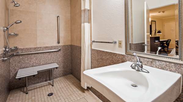  - Best Western Plus John Wayne Airport North Hotel