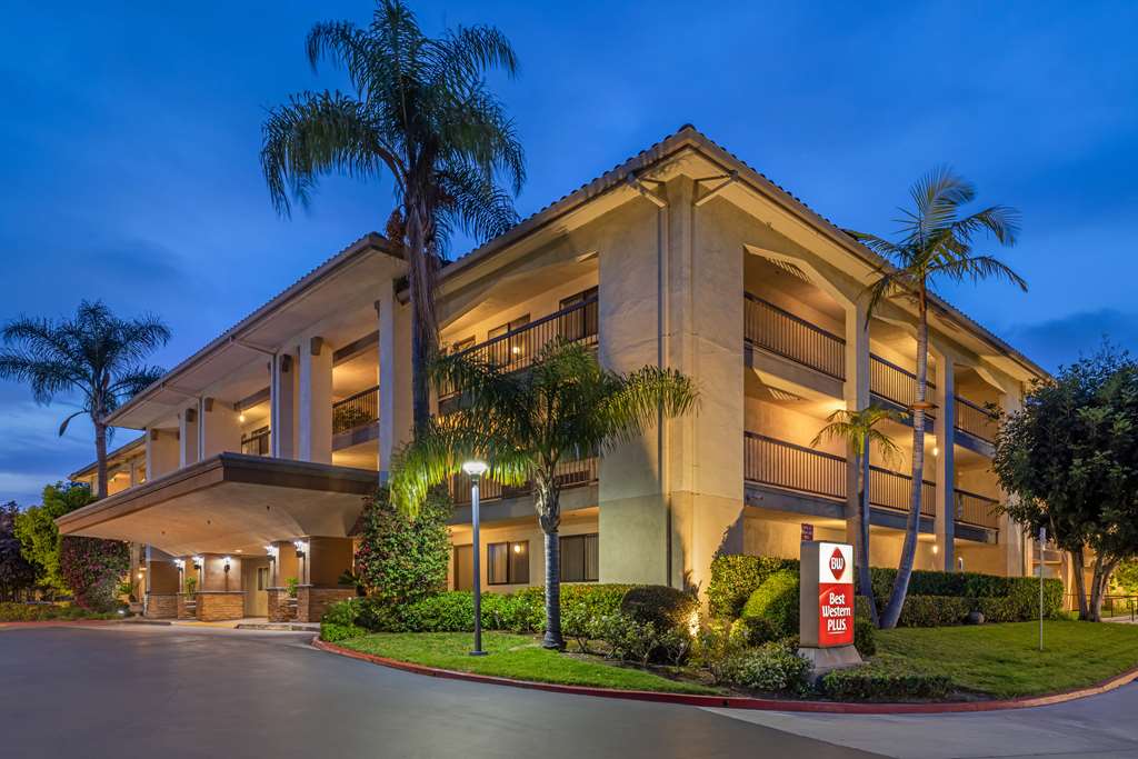 Best Western Plus Orange County Airport