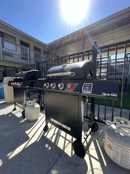  - Best Western Shadow Inn Woodland - I-5, Exit 538