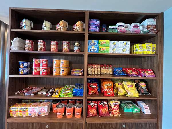  - Best Western Shadow Inn Woodland - I-5, Exit 538