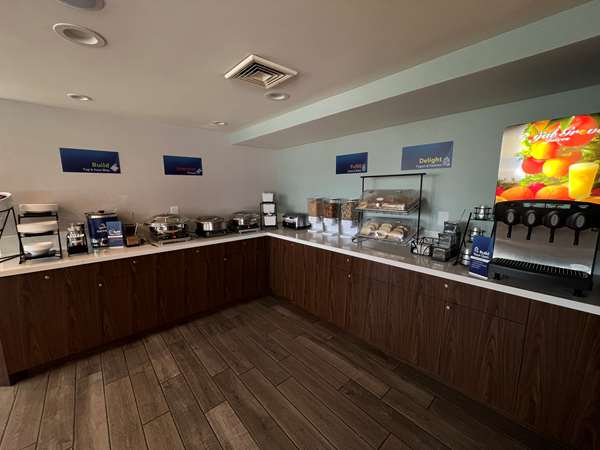 Amenities - Best Western Shadow Inn Woodland - I-5, Exit 538