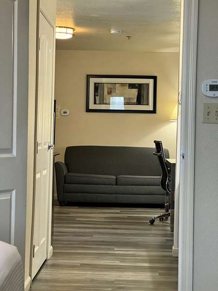  - Best Western Americana Hotel Dinuba