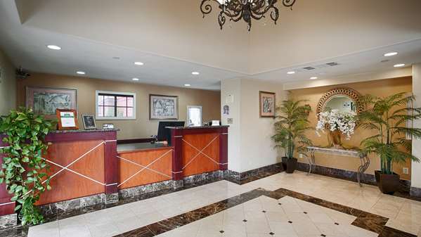 Indoor/Interior,On-Site,Lobby,Reception