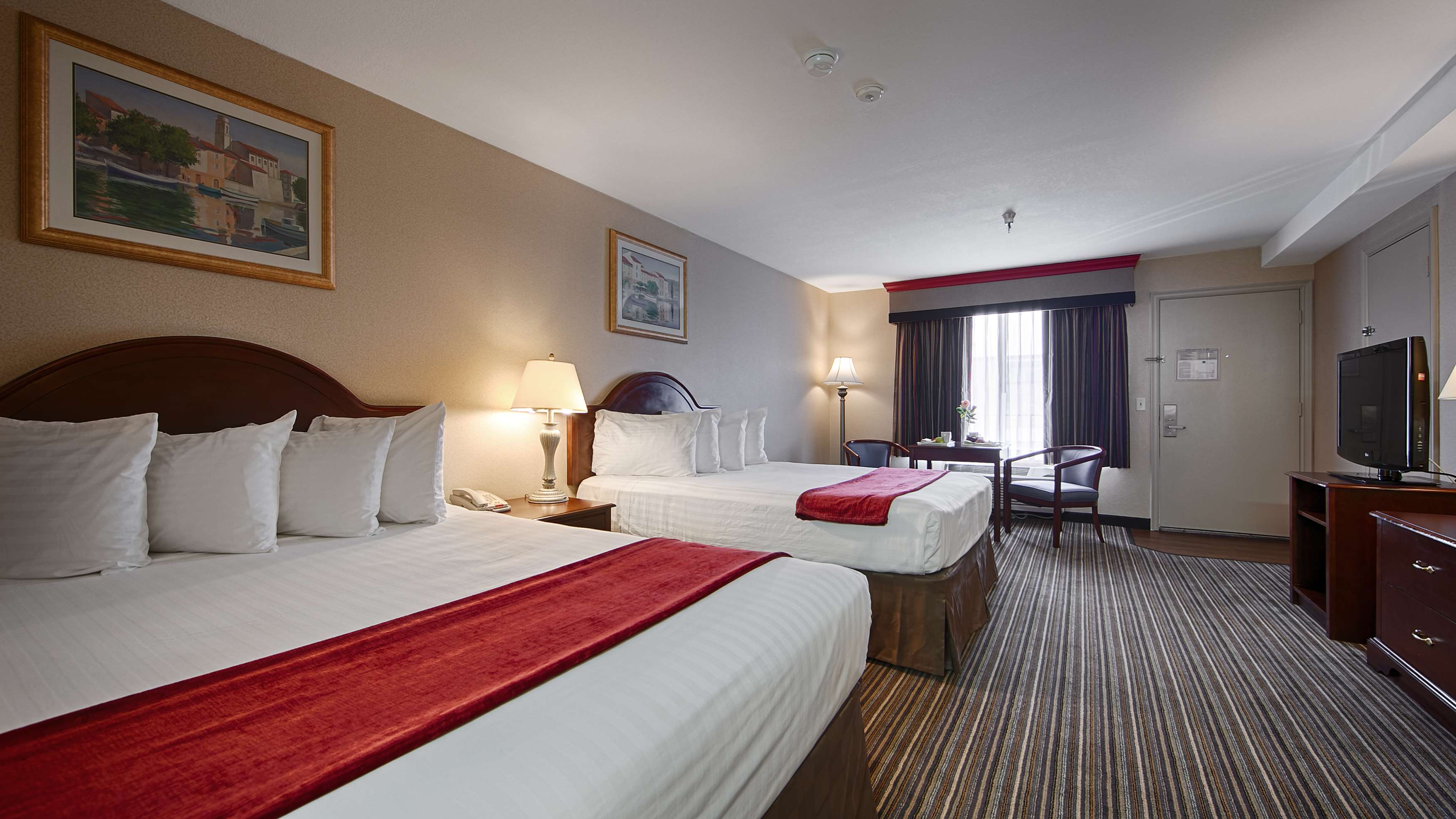 Best Western Surf City Room Type - 2 Queen Beds, Non-Smoking, Refrigerator, Wi-Fi, Full Breakfast