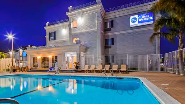 Pool - Best Western Salinas Monterey Hotel - US 101, Exit 328