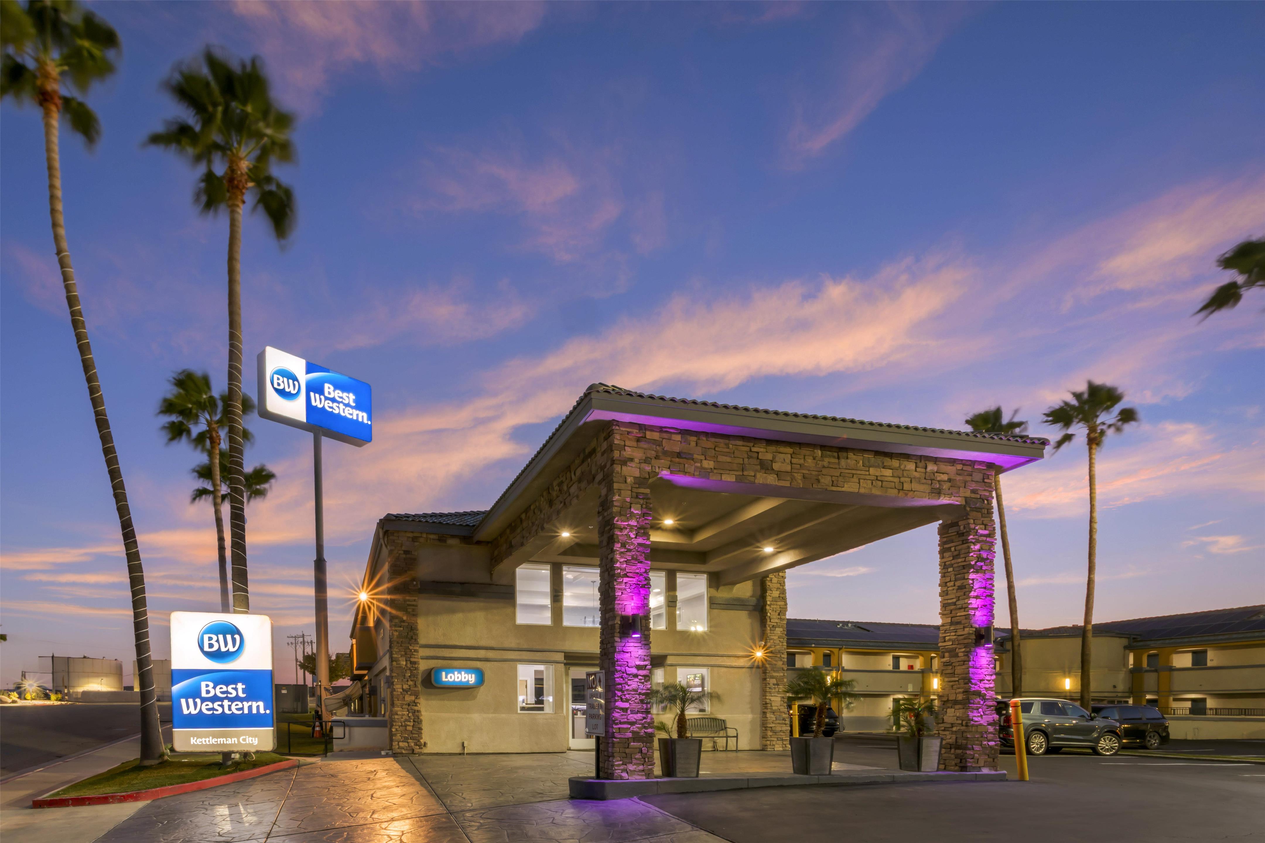 Exterior | Best Western Kettleman City Inn & Suites