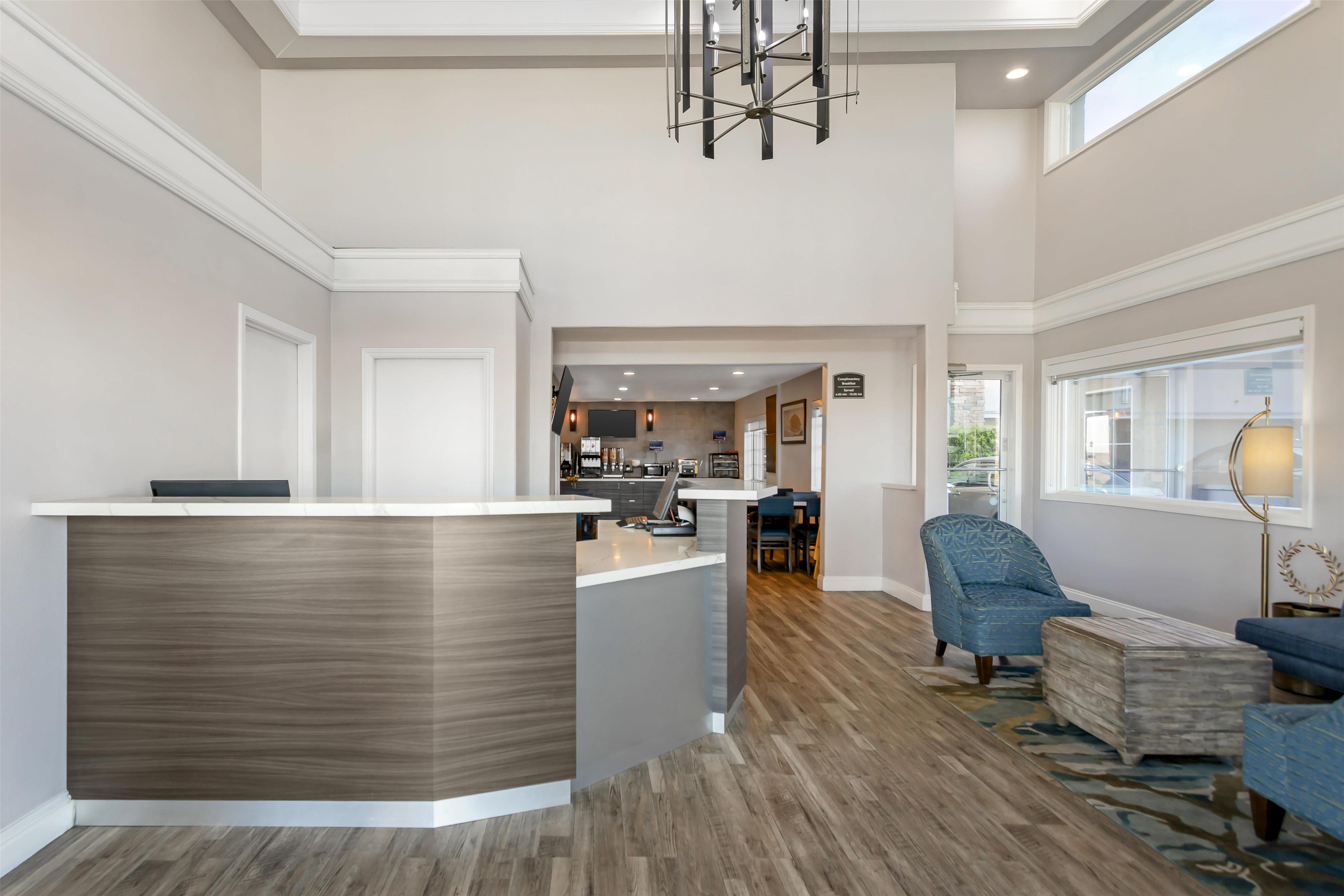 Lobby | Best Western Kettleman City Inn & Suites