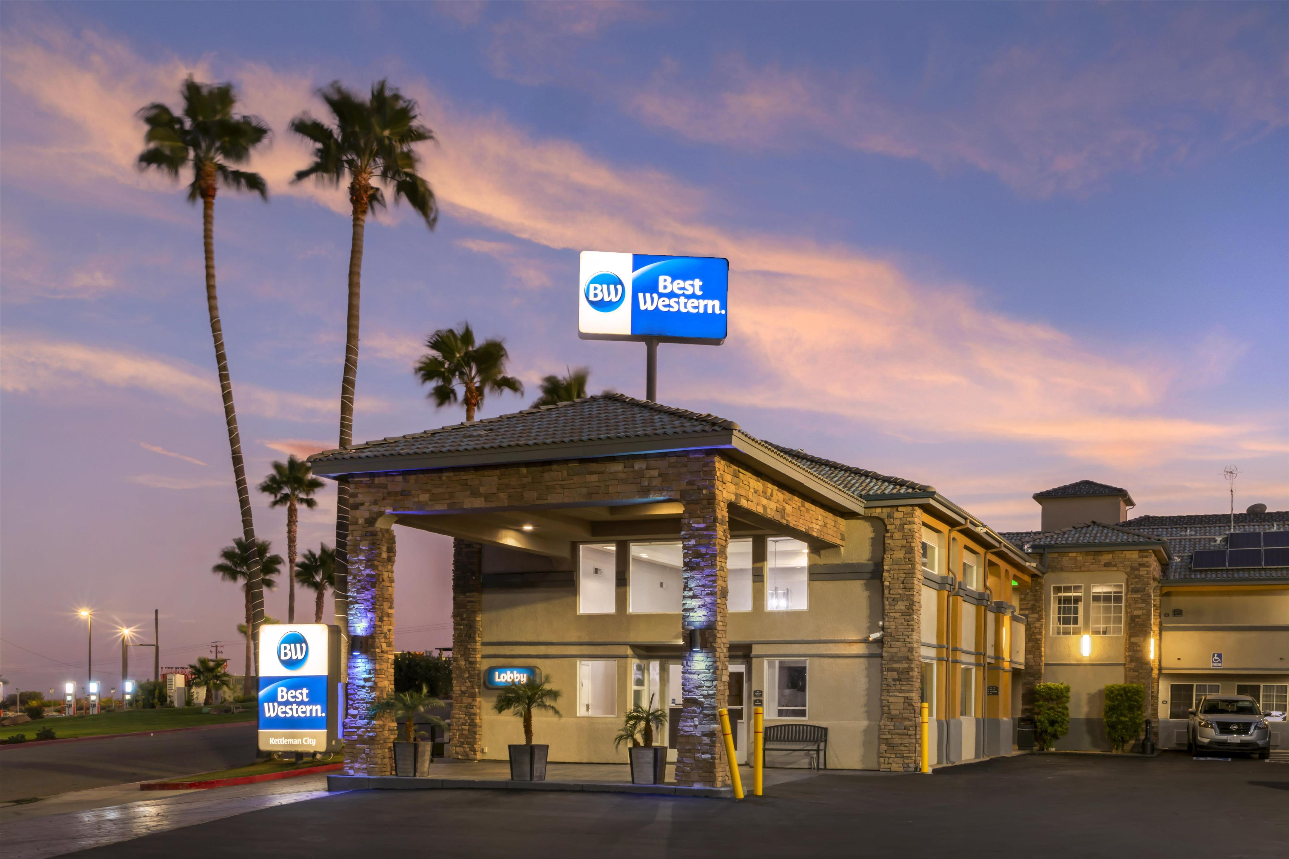 Exterior | Best Western Kettleman City Inn & Suites