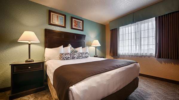  - Best Western Plus Bayshore Inn Eureka