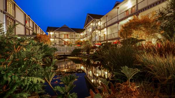 Exterior view - Best Western Plus Bayshore Inn Eureka