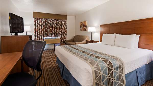  - Best Western Clovis Cole Inn