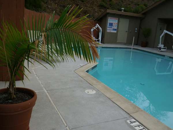 Pool - Best Western Willits Inn