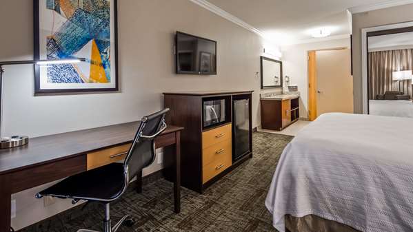  - Best Western Los Angeles Worldport Hotel Wilmington - I-110, Exit 4