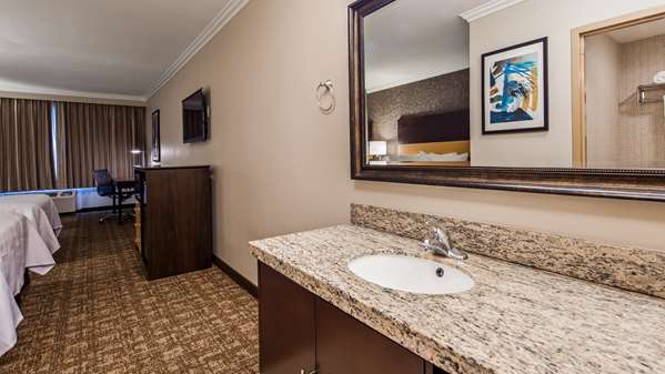  - Best Western Los Angeles Worldport Hotel Wilmington - I-110, Exit 4