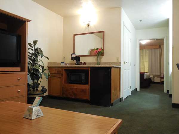 Suite - Best Western John Jay Inn Calexico