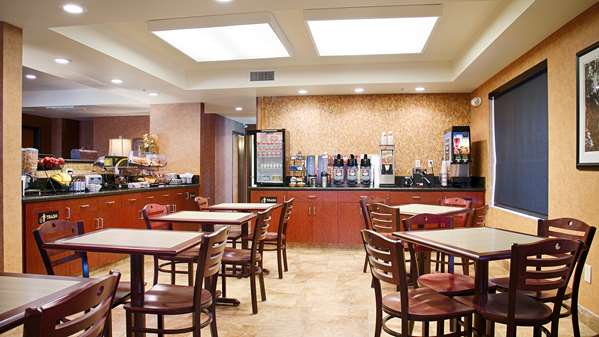 Restaurant - Best Western Inn & Suites Exeter