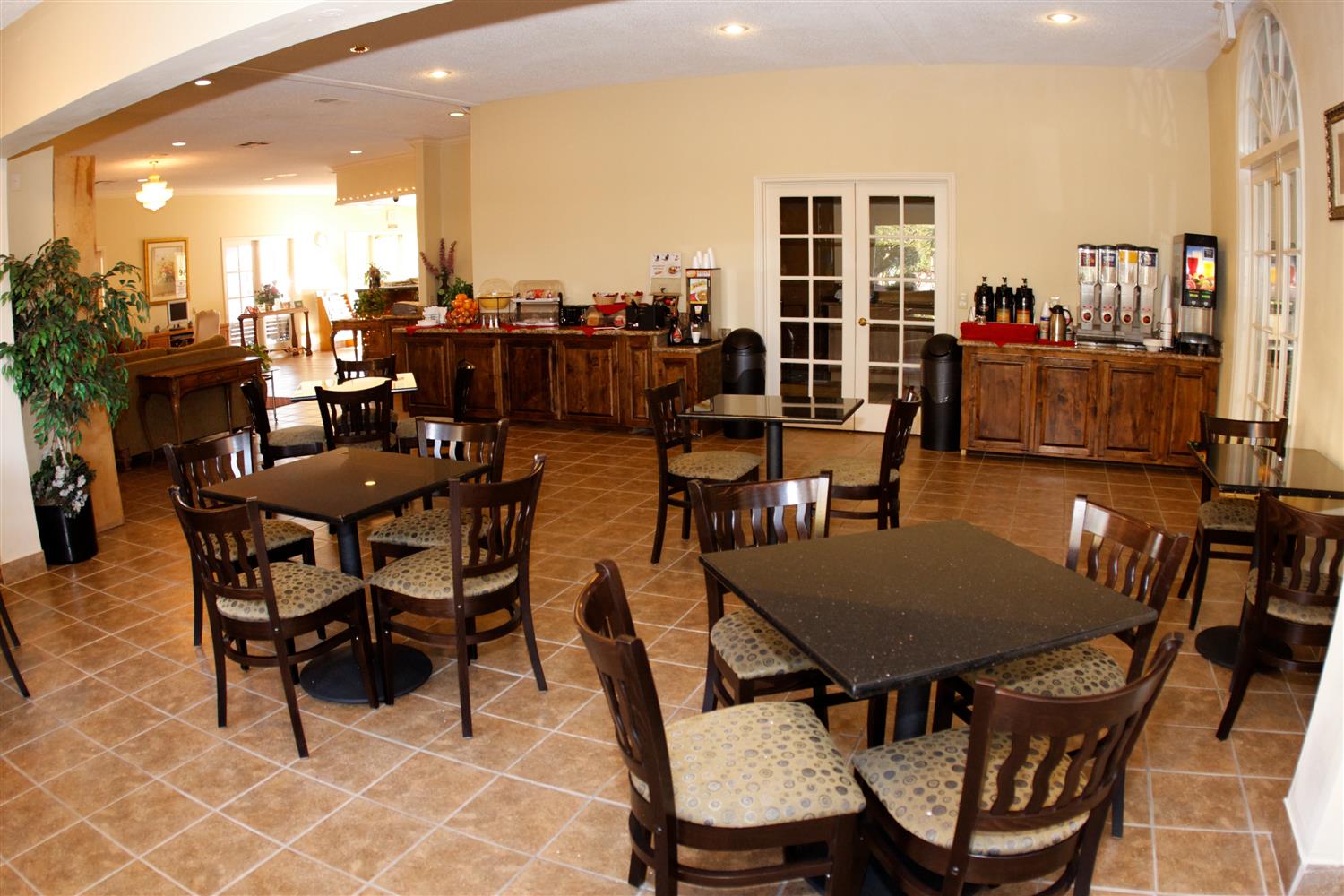 Best Western Plus Hill House Hotel Bakersfield, CA See Discounts