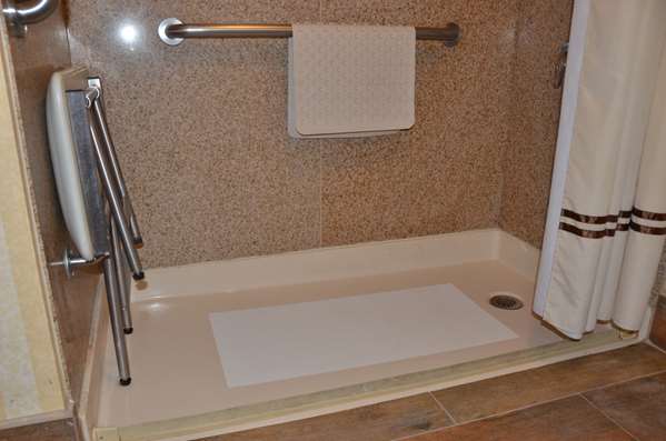  - Best Western Plus Hill House Hotel Bakersfield