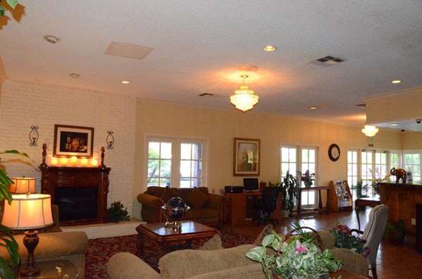  - Best Western Plus Hill House Hotel Bakersfield