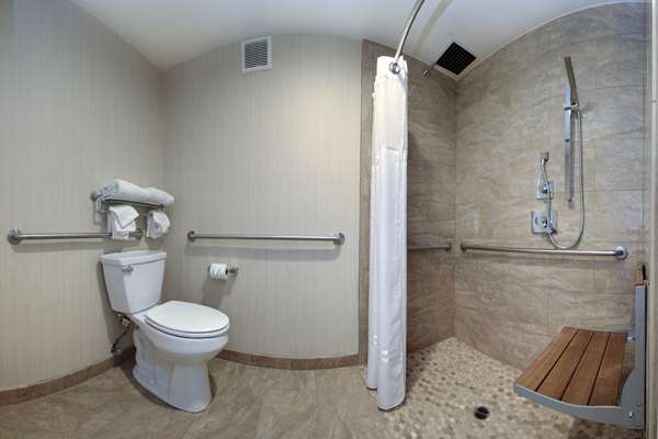  - Best Western Plus Carriage Inn Sherman Oaks - I-405, Exit 64