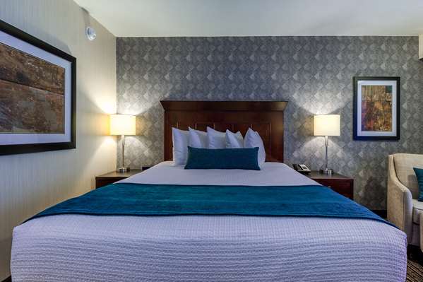  - Best Western Plus Carriage Inn Sherman Oaks - I-405, Exit 64