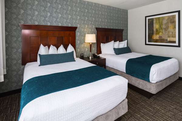  - Best Western Plus Carriage Inn Sherman Oaks - I-405, Exit 64