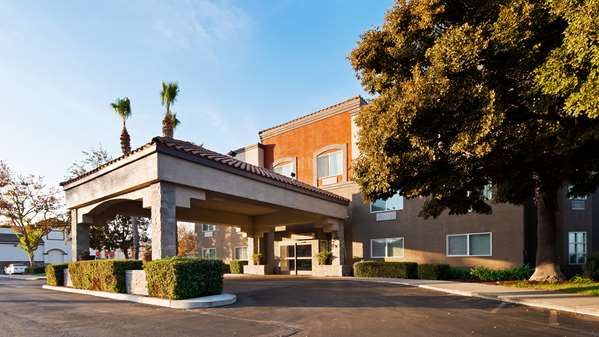 Exterior view - Best Western Plus Villa Del Lago Inn Patterson - I-5, Exit 434