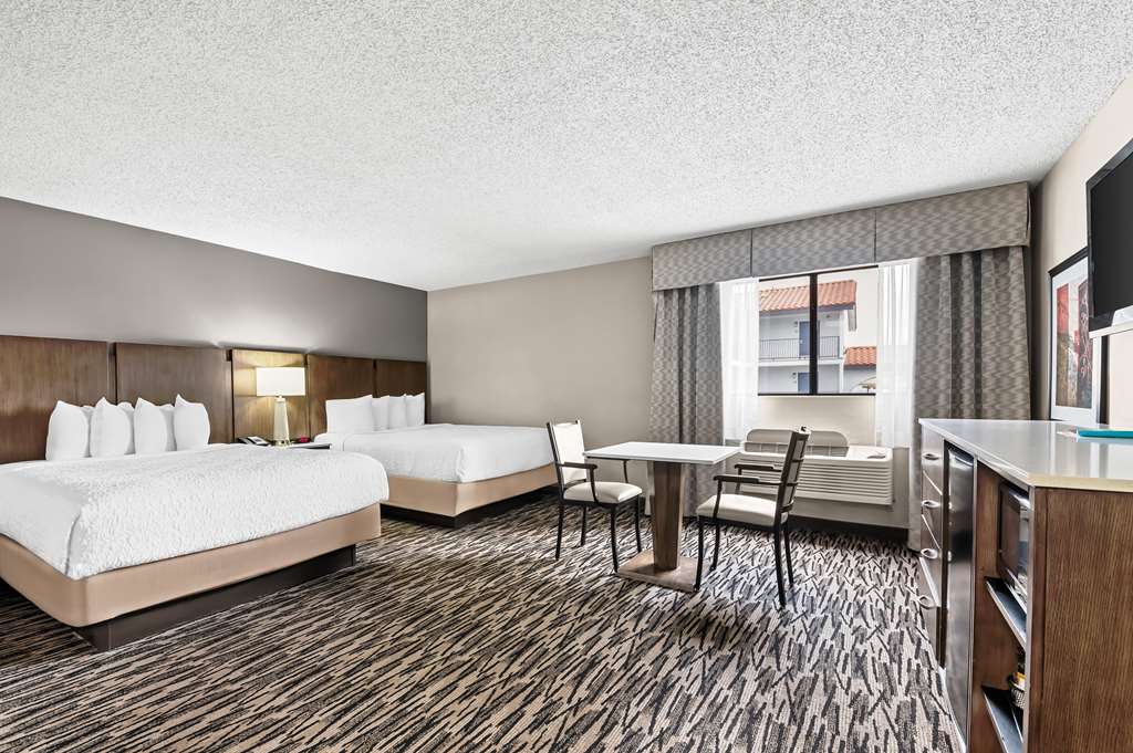 Best Western Los Alamitos Inn & Suites-guestroom-Guest Room,Suite,On-Site.jpg