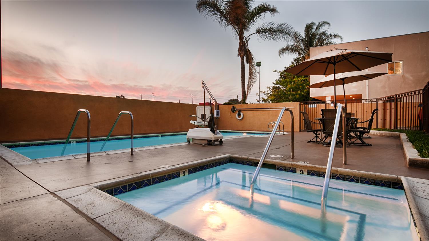 Best Western Los Alamitos Inn & Suites, CA See Discounts