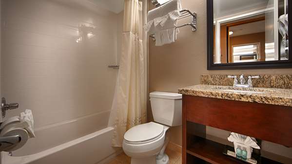  - Best Western Los Alamitos Inn & Suites
