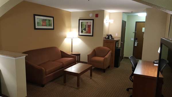 Suite - Best Western Plus Airport Inn & Suites Oakland