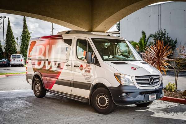  - Best Western Plus Airport Inn & Suites Oakland