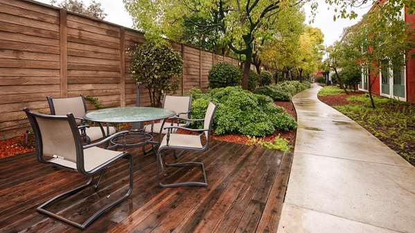 Exterior view - Best Western Lanai Garden Inn & Suites San Jose