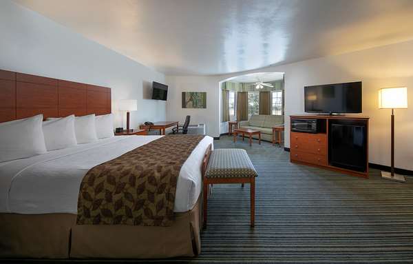 Suite - Best Western Liberty Inn Delano