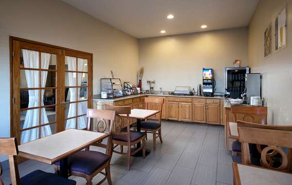 Restaurant - Best Western Liberty Inn Delano