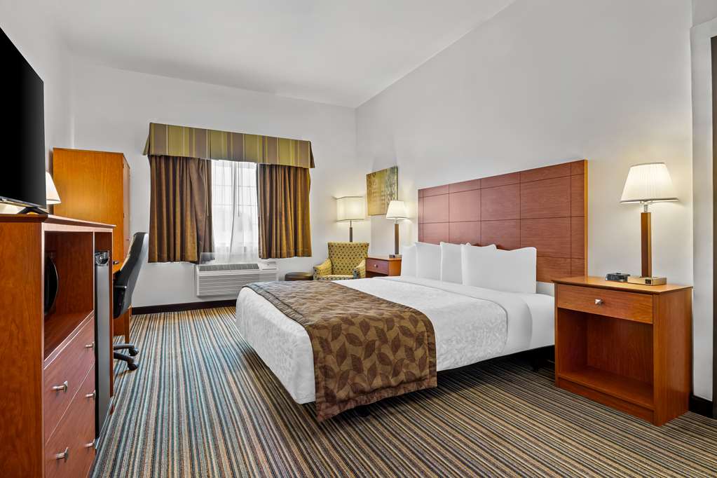 Best Western Liberty Inn-guestroom-Guest Room,On-Site.jpg