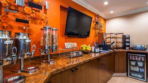Amenities - Best Western Plus Airport Plaza Hotel San Jose
