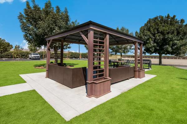  - Best Western Big Country Inn Coalinga - I-5, Exit 334