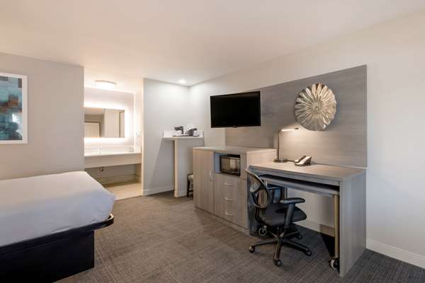  - Best Western Big Country Inn Coalinga - I-5, Exit 334