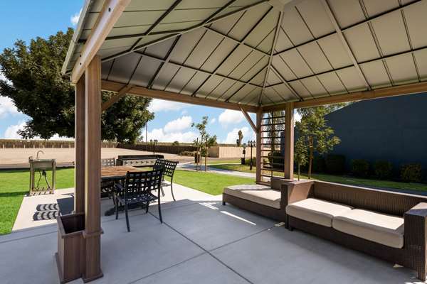  - Best Western Big Country Inn Coalinga - I-5, Exit 334