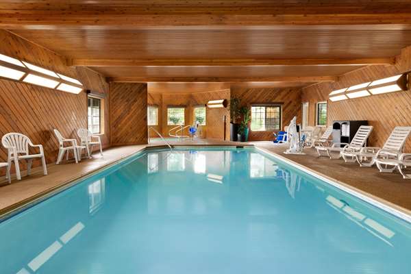 Pool - Best Western Liberty Inn Lebec - I-5, Exit 219