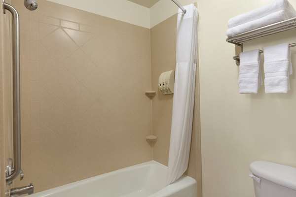  - Best Western Liberty Inn Lebec - I-5, Exit 219