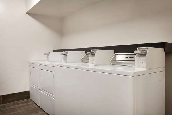  - Best Western Liberty Inn Lebec - I-5, Exit 219